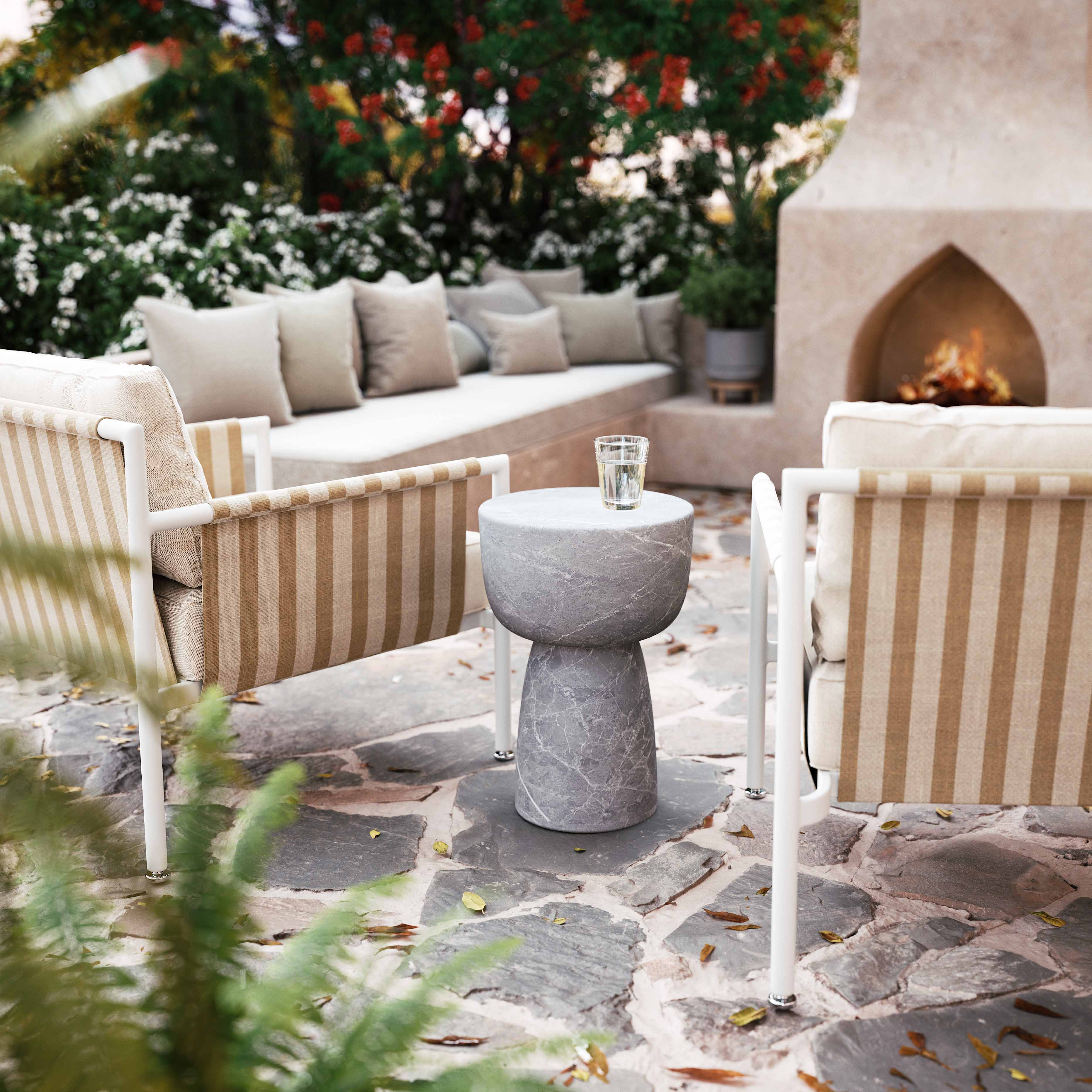 Charra Indoor/Outdoor Side Table | TOV Furniture