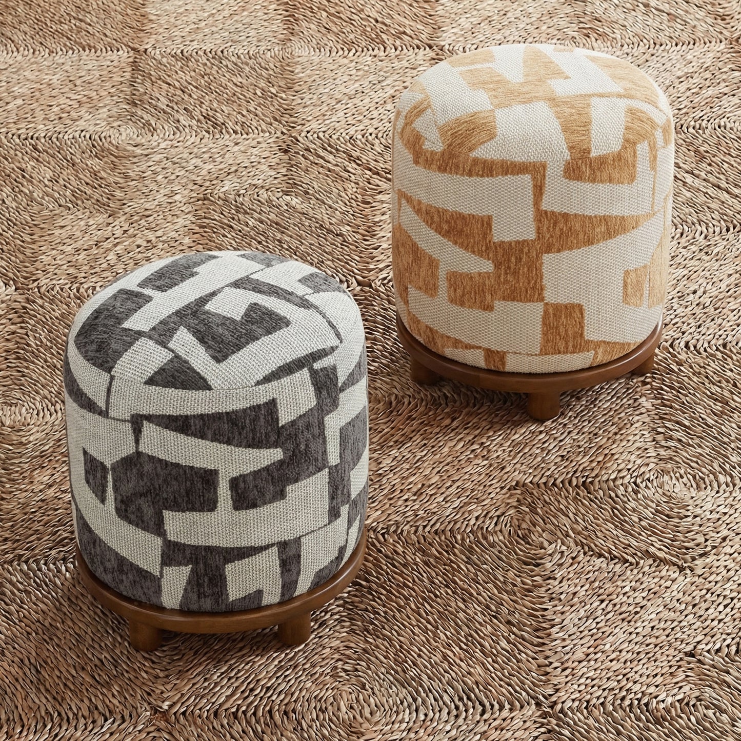 Bisou Performance Jacquard Ottoman - Curry - Image 2