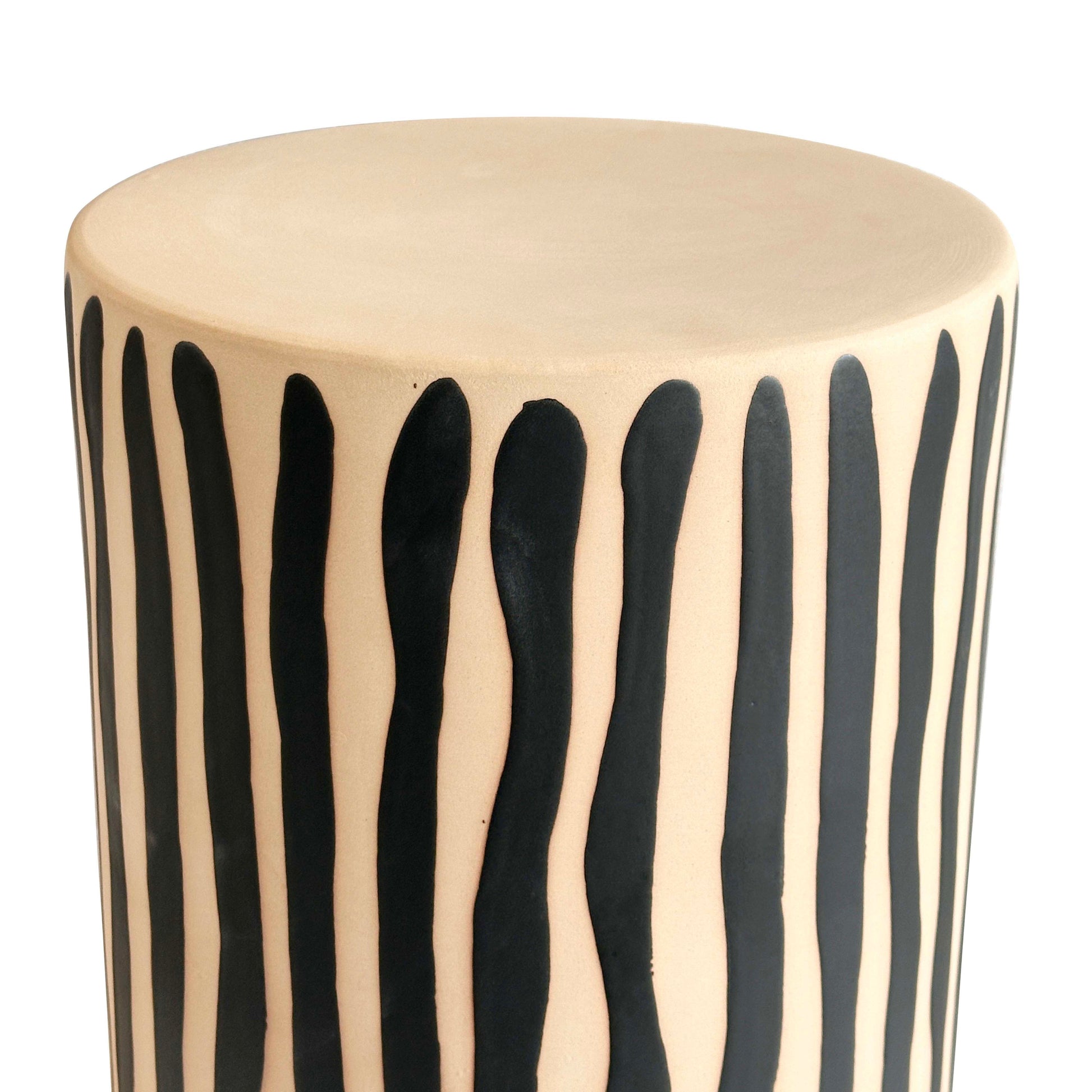 Tempest Indoor/Outdoor Ceramic Table in Stripes - Black Stripes - Image 3