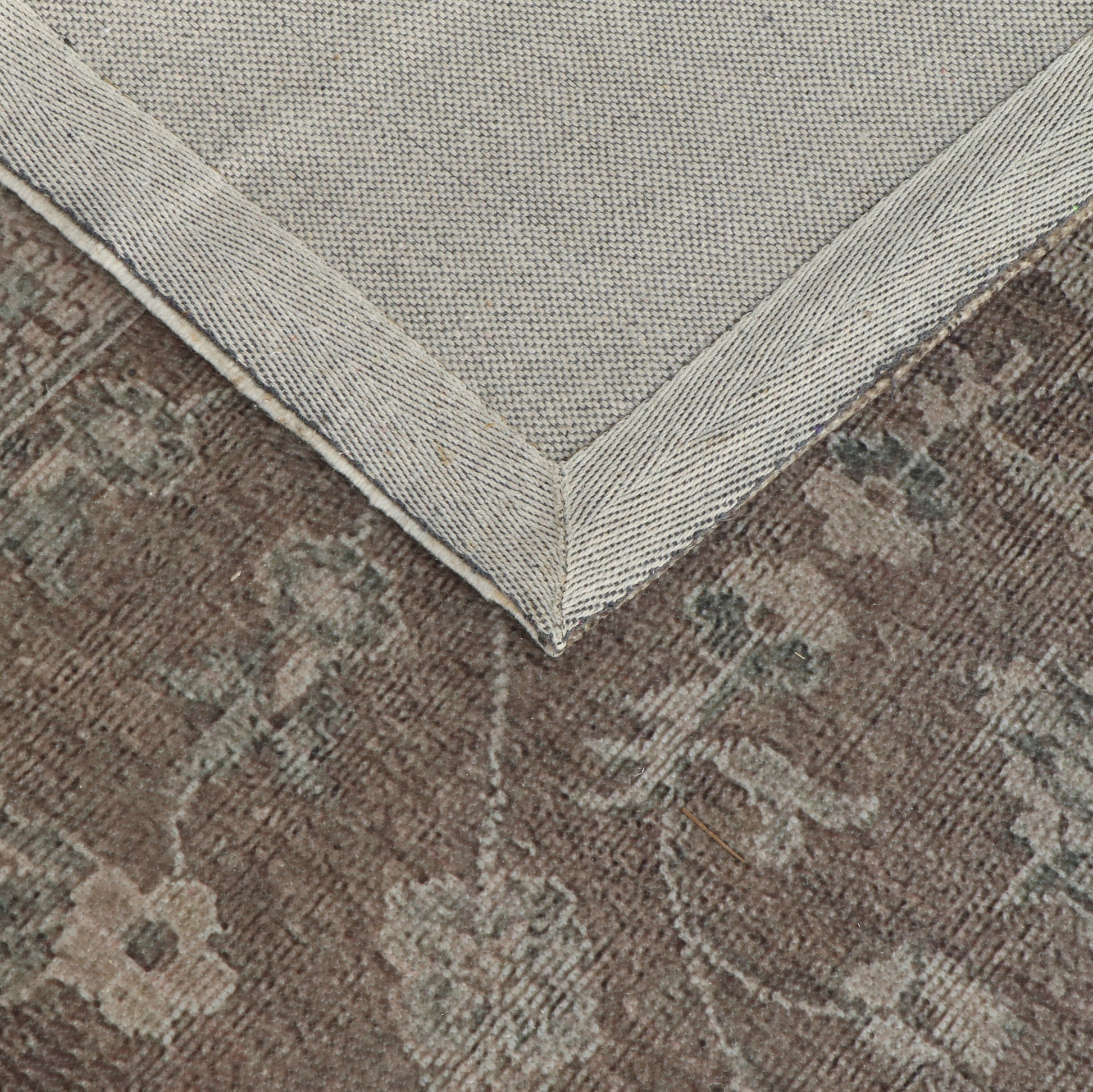 Lior Area Rug - 7'9" x 10' - Image 4