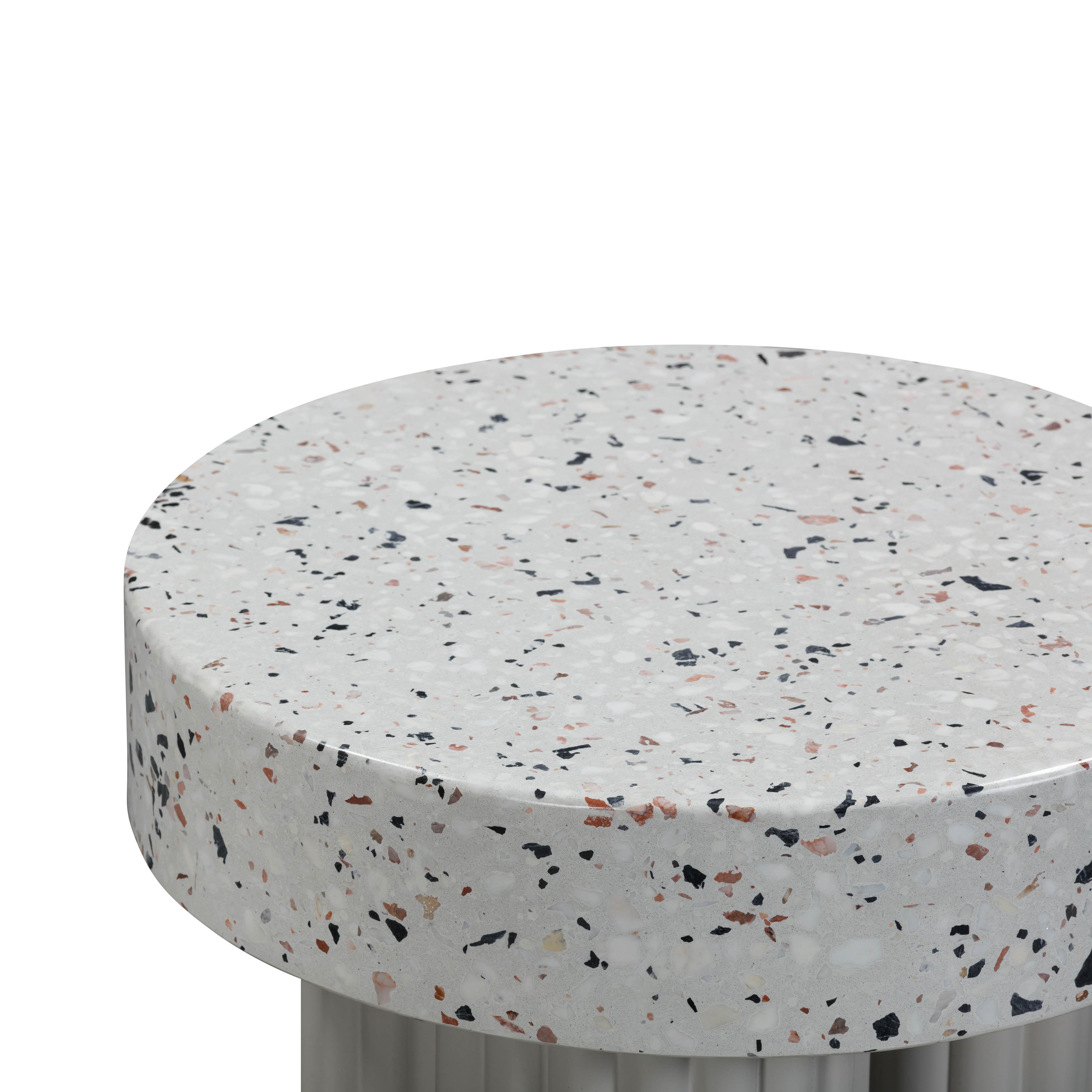 Clover Faux Terrazzo Indoor / Outdoor Round Side Table – TOV